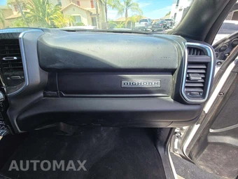 2025 Ram 2500 Big Horn Crew Cab Medium Bed - miniatura 16