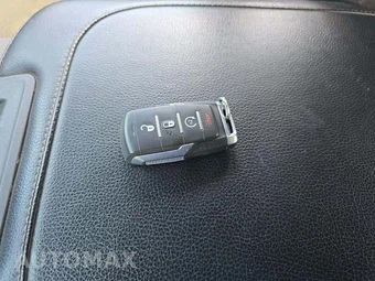 2025 Ram 2500 Big Horn Crew Cab Medium Bed - miniatura 5