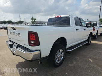 2025 Ram 2500 Big Horn Crew Cab Medium Bed – miniatura 4