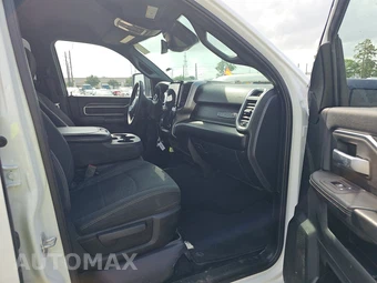 2025 Ram 2500 Big Horn Crew Cab Medium Bed – miniatura 8
