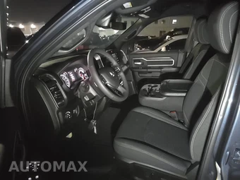 2025 Ram 2500 Big Horn Crew Cab Medium Bed - miniatura 7