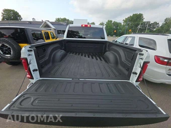 2025 Ram 2500 Big Horn Crew Cab Medium Bed - miniatura 14