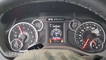2025 Ram 2500 Big Horn Crew Cab Medium Bed - miniatura 20