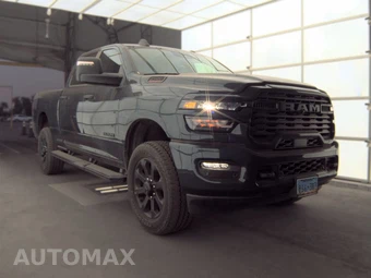 2025 Ram 2500 Big Horn Crew Cab Medium Bed - miniatura 3