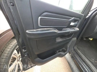 2025 Ram 2500 Big Horn Crew Cab Medium Bed - miniatura 9