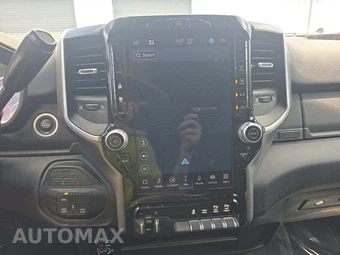 2025 Ram 2500 Big Horn Crew Cab Medium Bed - miniatura 10