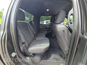 2025 Ram 2500 Big Horn Crew Cab Medium Bed - miniatura 16