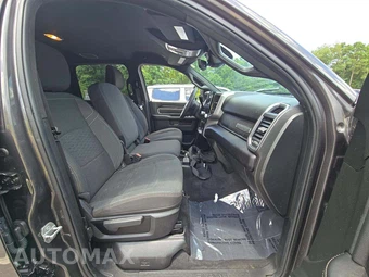2025 Ram 2500 Big Horn Crew Cab Medium Bed - miniatura 18