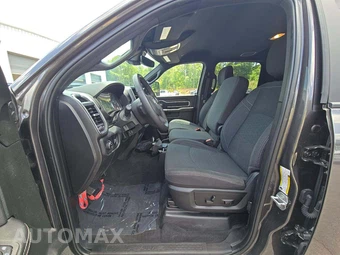2025 Ram 2500 Big Horn Crew Cab Medium Bed - miniatura 6