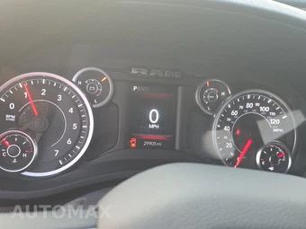 2025 Ram 2500 Big Horn Crew Cab Medium Bed - miniatura 18
