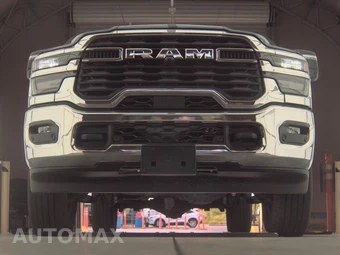 2025 Ram 2500 Big Horn Crew Cab Medium Bed - miniatura 3
