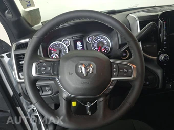 2025 Ram 2500 Big Horn Crew Cab Medium Bed - miniatura 10