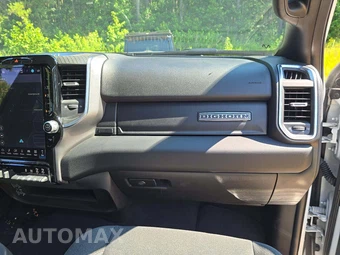 2025 Ram 2500 Big Horn Crew Cab Medium Bed - miniatura 19