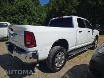 2025 Ram 2500 Big Horn Crew Cab Medium Bed - miniatura 3