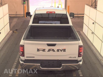 2025 Ram 2500 Big Horn Crew Cab Medium Bed - miniatura 5