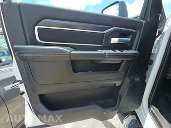 2025 Ram 2500 Big Horn Crew Cab Medium Bed - miniatura 9