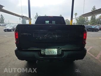 2025 Ram 2500 Big Horn Crew Cab Medium Bed - miniatura 5