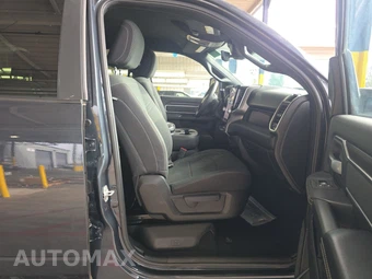 2025 Ram 2500 Big Horn Crew Cab Medium Bed - miniatura 8