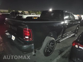 2025 Ram 2500 Big Horn Crew Cab Medium Bed - miniatura 4