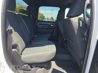 2025 Ram 2500 Big Horn Crew Cab Medium Bed - miniatura 13