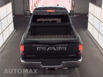 2025 Ram 2500 Big Horn Crew Cab Medium Bed - miniatura 5