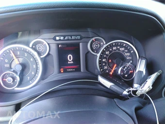2025 Ram 2500 Big Horn Crew Cab Medium Bed - miniatura 17
