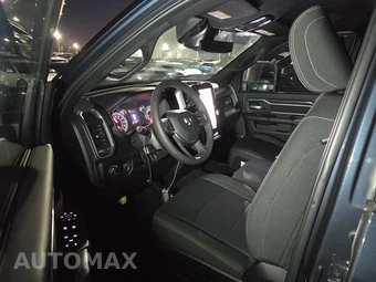 2025 Ram 2500 Big Horn Crew Cab Medium Bed - miniatura 7