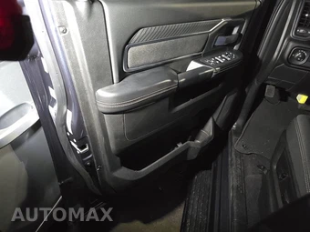 2025 Ram 2500 Big Horn Crew Cab Medium Bed - miniatura 9