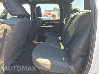 2025 Ram 2500 Big Horn Crew Cab Medium Bed - miniatura 13