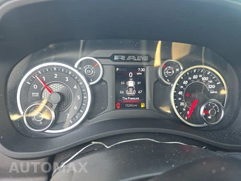 2025 Ram 2500 Big Horn Crew Cab Medium Bed - miniatura 12
