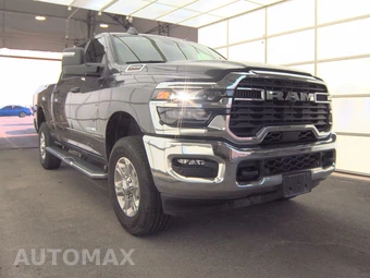 2025 Ram 2500 Big Horn Crew Cab Medium Bed - miniatura 3