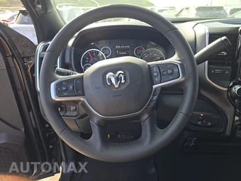 2025 Ram 2500 Big Horn Crew Cab Medium Bed - miniatura 10