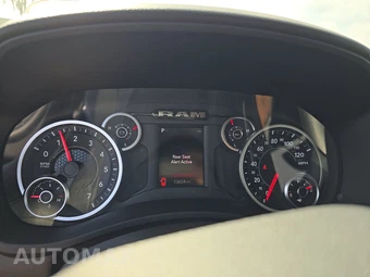 2025 Ram 2500 Big Horn Crew Cab Medium Bed - miniatura 12