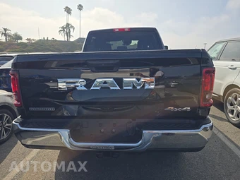 2025 Ram 2500 Big Horn Crew Cab Medium Bed - miniatura 5
