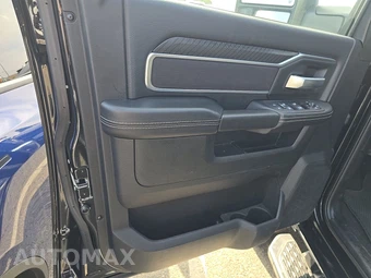 2025 Ram 2500 Big Horn Crew Cab Medium Bed - miniatura 9