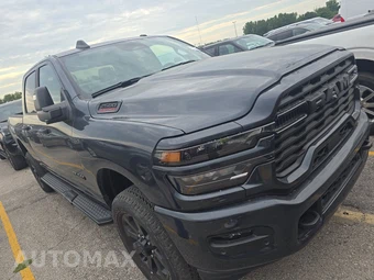 2025 Ram 2500 Big Horn Crew Cab Medium Bed - miniatura 3