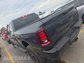 2025 Ram 2500 Big Horn Crew Cab Medium Bed - miniatura 6