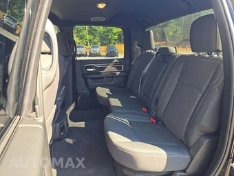 2025 Ram 2500 Big Horn Crew Cab Medium Bed - miniatura 13
