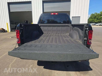 2025 Ram 2500 Big Horn Crew Cab Medium Bed - miniatura 14