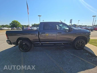2025 Ram 2500 Big Horn Crew Cab Medium Bed - miniatura 4