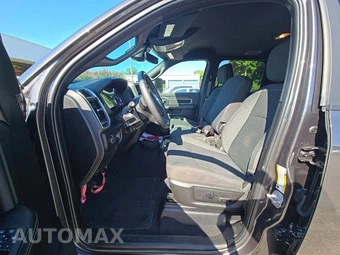 2025 Ram 2500 Big Horn Crew Cab Medium Bed - miniatura 6