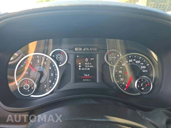 2025 Ram 2500 Big Horn Crew Cab Medium Bed - miniatura 9