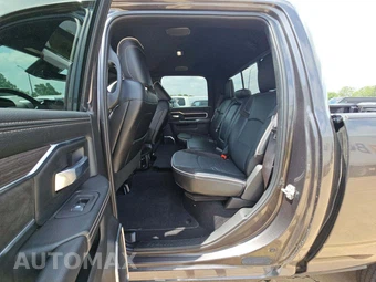 2025 Ram 2500 Laramie Crew Cab Medium Bed – miniatura 13