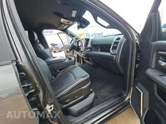 2025 Ram 2500 Laramie Crew Cab Medium Bed – miniatura 18