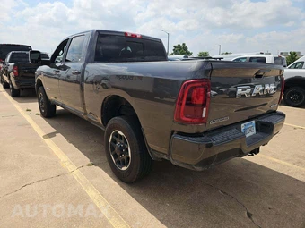 2025 Ram 2500 Laramie Crew Cab Medium Bed – miniatura 2