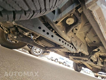 2025 Ram 2500 Laramie Crew Cab Medium Bed – miniatura 7