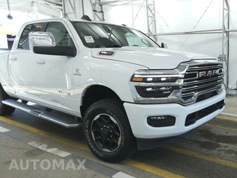 2025 Ram 2500 Laramie Crew Cab Medium Bed – miniatura 3