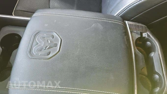 2025 Ram 2500 Laramie Crew Cab Medium Bed – miniatura 31