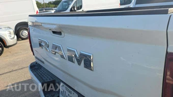 2025 Ram 2500 Laramie Crew Cab Medium Bed - miniatura 22