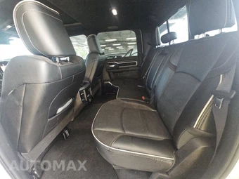2025 Ram 2500 Laramie Crew Cab Medium Bed – miniatura 13